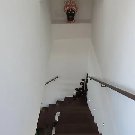 Arias - La Del Duomo Nyaraló Cefalù